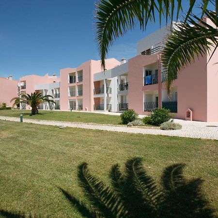 Apartamentos Coral Do Vau Портиман Екстериор снимка
