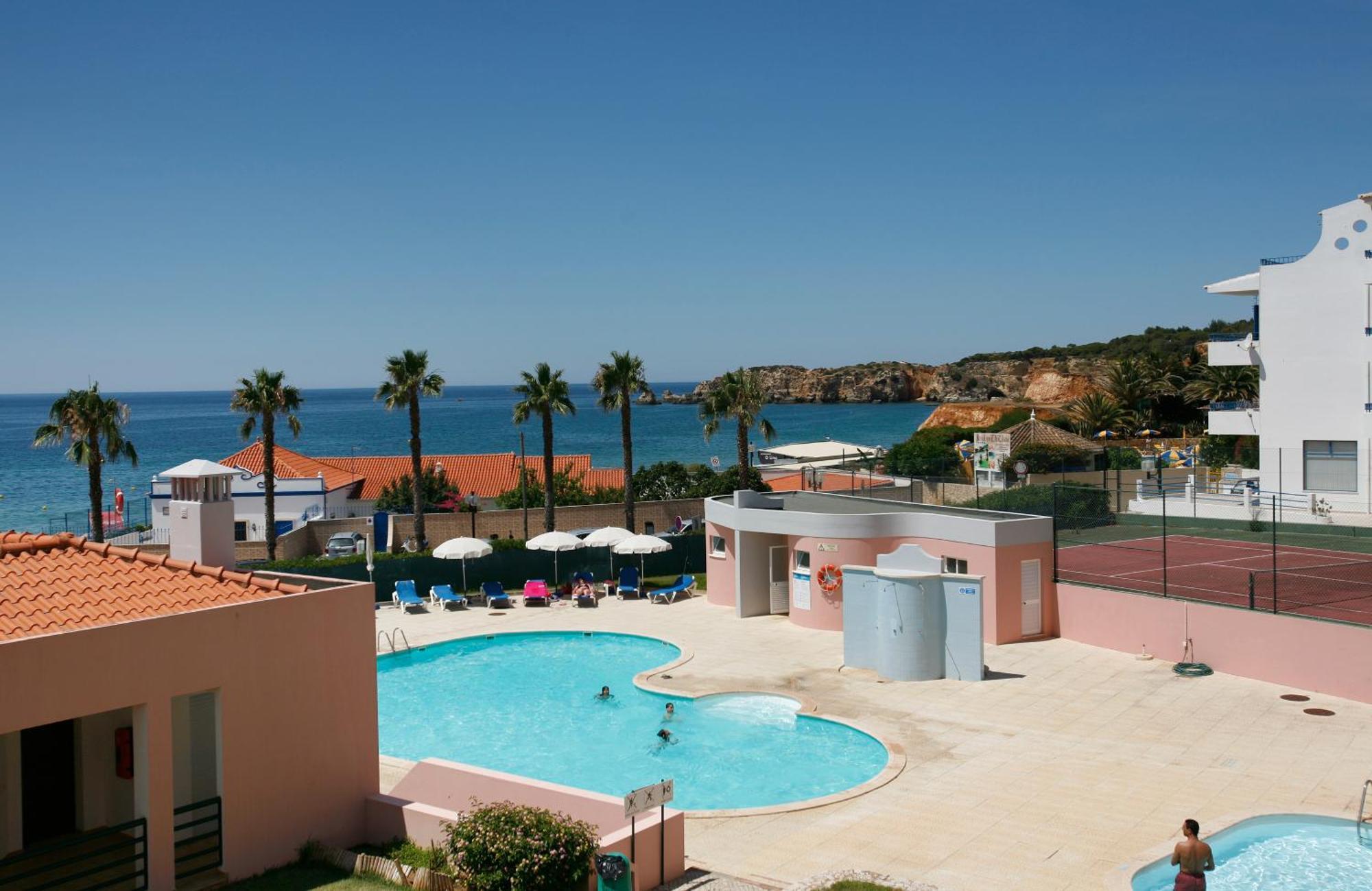 Apartamentos Coral Do Vau Портиман Екстериор снимка