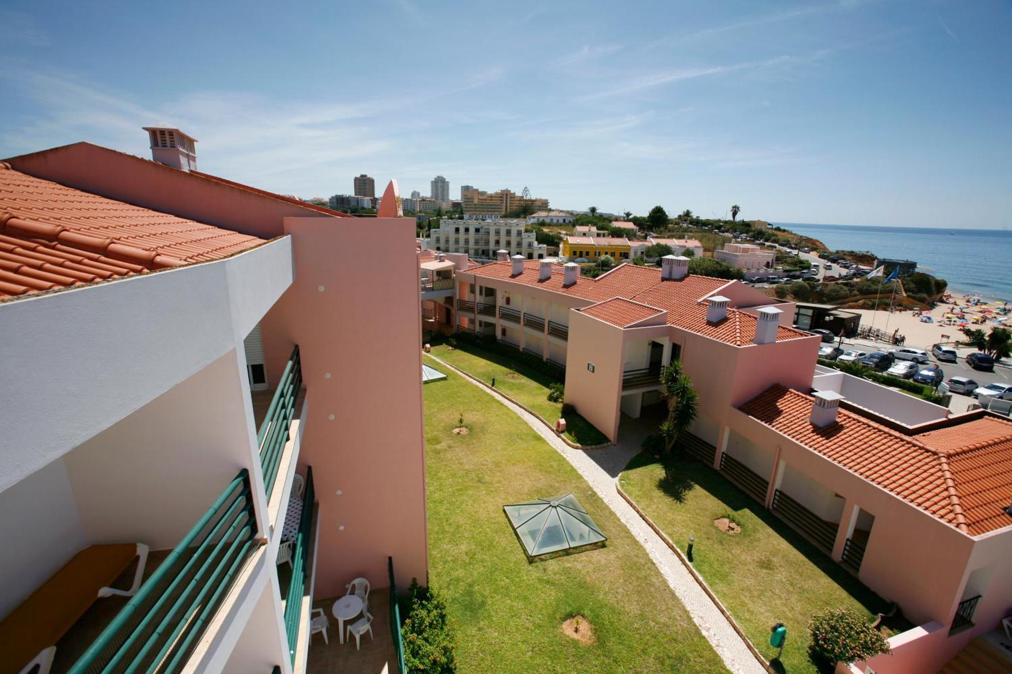 Apartamentos Coral Do Vau Портиман Екстериор снимка