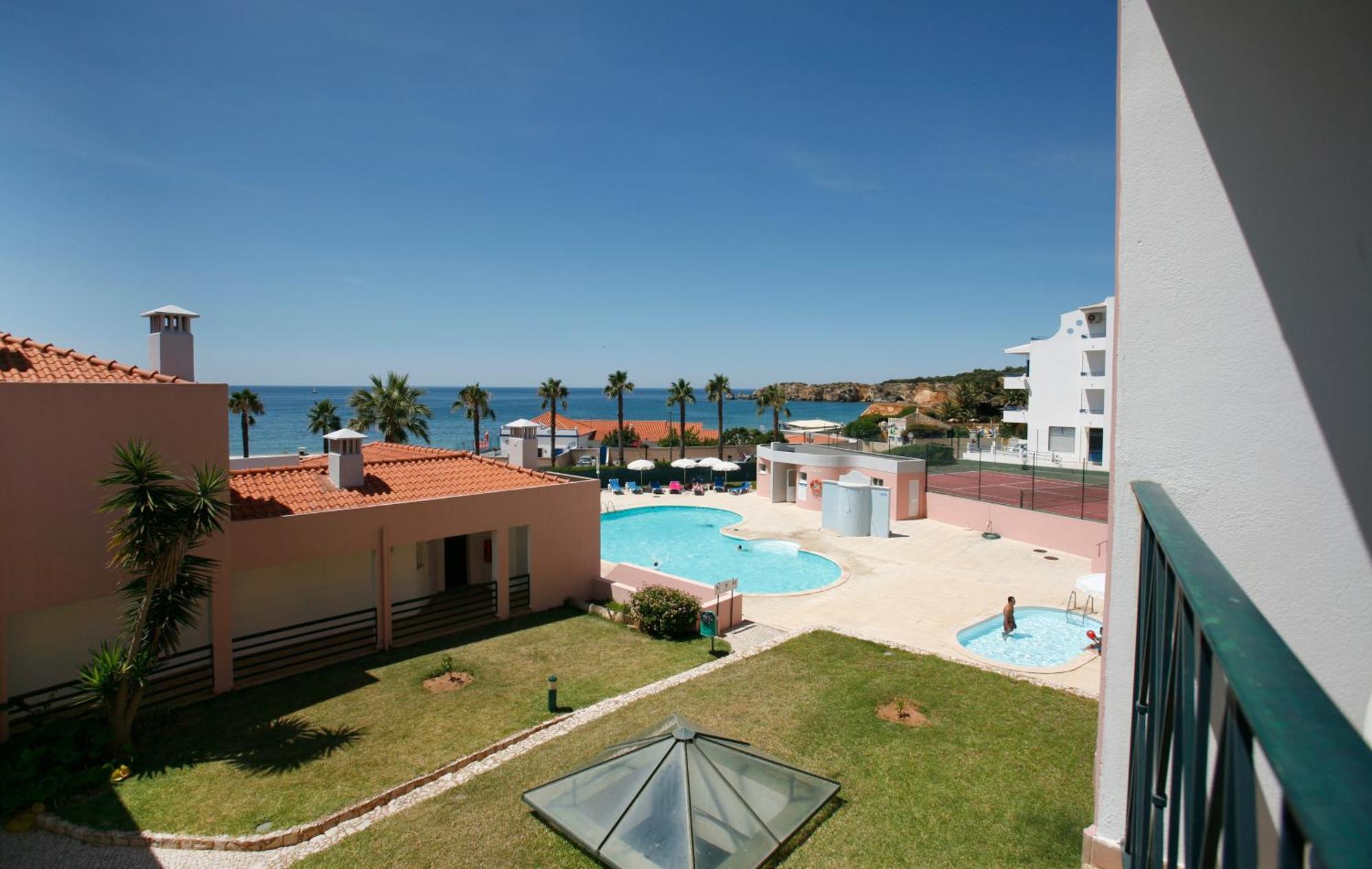 Apartamentos Coral Do Vau Портиман Екстериор снимка