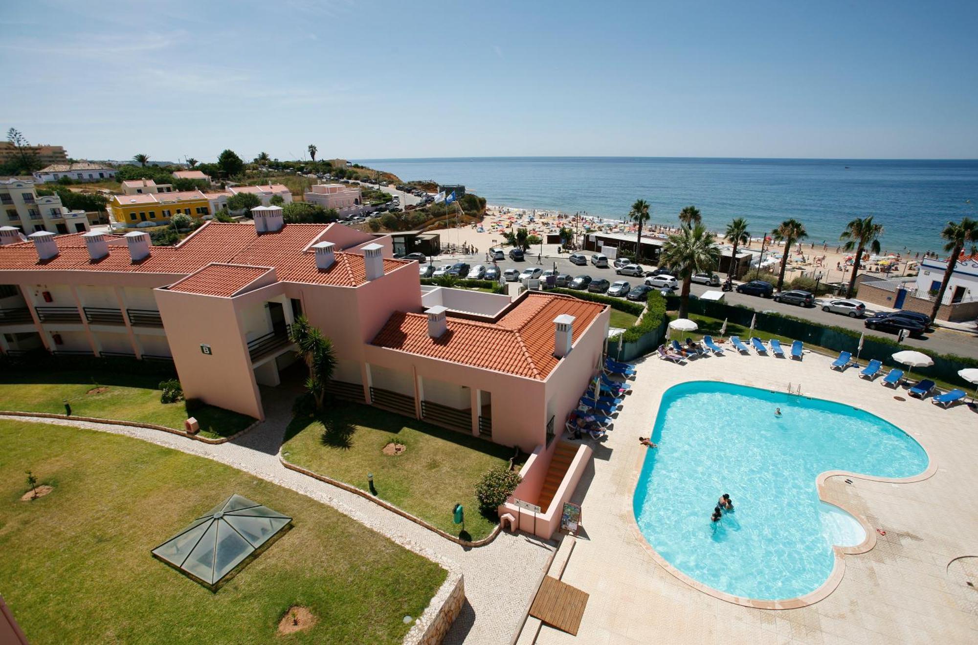 Apartamentos Coral Do Vau Портиман Екстериор снимка