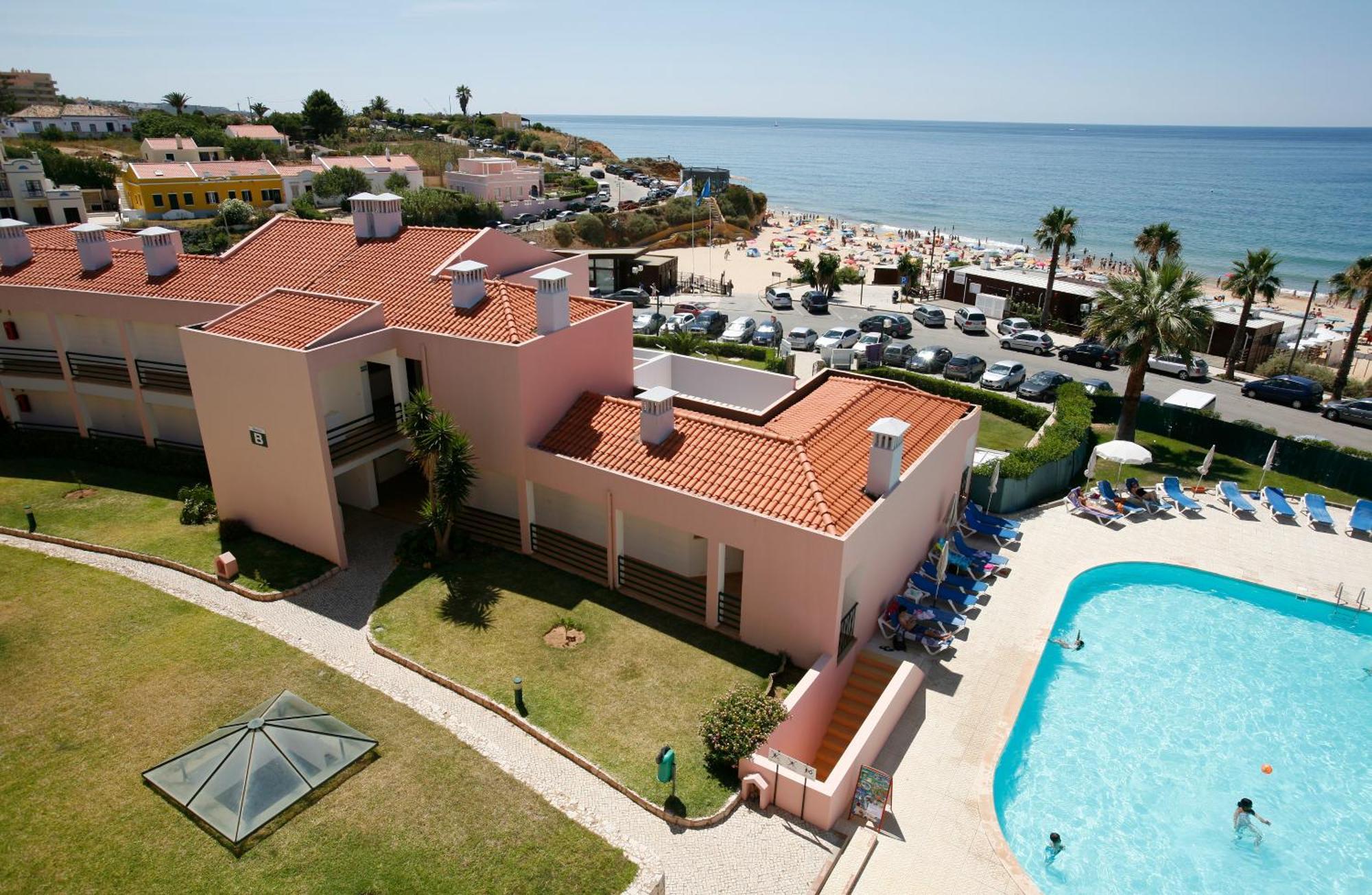 Apartamentos Coral Do Vau Портиман Екстериор снимка