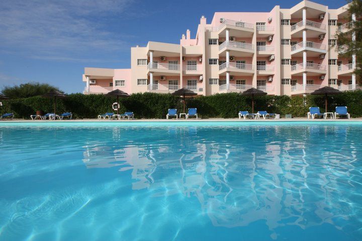Apartamentos Coral Do Vau Портиман Екстериор снимка