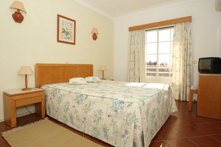 Apartamentos Coral Do Vau Портиман Екстериор снимка